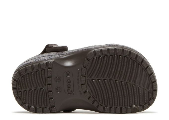 Anwar Carrots x Clog Kids “Soil – Espresso”