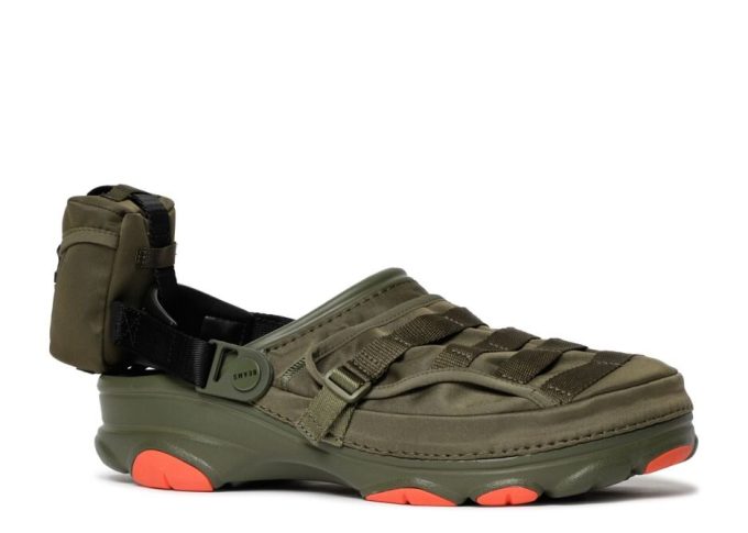 BEAMS x Classic All-Terrain Military Clog “Army Green”