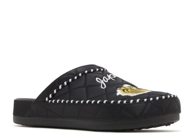 BEAMS x Dylan Clog “Sukajan”