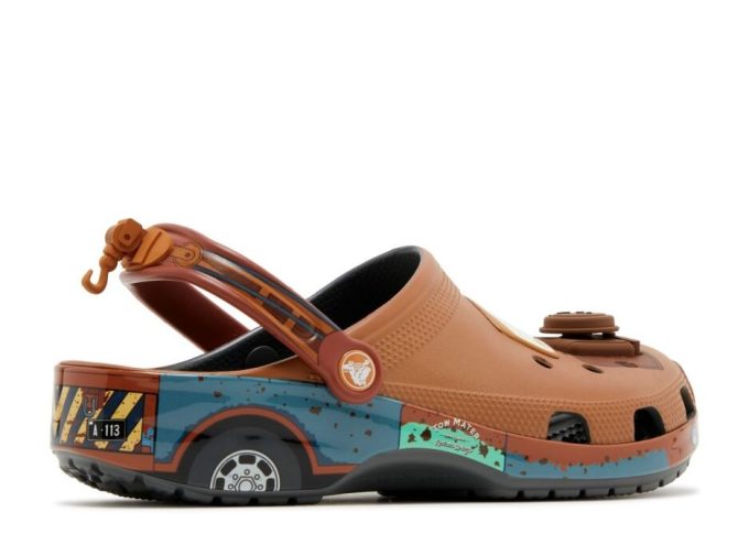Cars x Classic Clog “Mater”