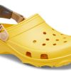 Crocs Classic Clog Beach Sandals Unisex Yellow 206340-700 Crocs Classic Clog Beach Sandals Unisex Yellow 206340-700