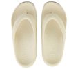 Crocs Mellow Flip “Bone” 208437-2Y2