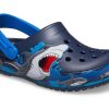 Crocs (PS) Funny Shark Pattern Outdoor Flat Heel Sports Deep Blue Sandals 207070-410 Crocs (PS) Funny Shark Pattern Outdoor Flat Heel Sports Deep Blue Sandals 207070-410