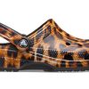 Crocs (WMNS) Classic clog animal Printing Beach Casual Sandals Leopard print 206676-90L