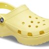 Crocs (WMNS) Classic clog Sports sandals “Yellow” 206750-7HD