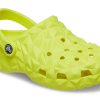 Crocs (WMNS) Classic Geometric Clogs “Green” 209563-76M