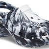 Crocs (WMNS) Classic Platform Marbled Clog “Black White” 207176-066