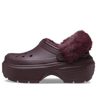 Crocs (WMNS) Stomp Lined Clogs “Dark Cherry” 208546-6WD