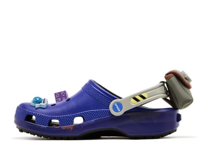 Fortnite x Classic Clog “Battle Bus”