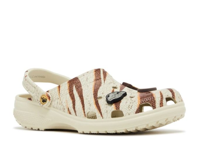 Jurassic World x Classic Clog “Bone” Jurassic World x Classic Clog “Bone”