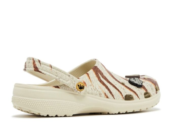 Jurassic World x Classic Clog “Bone” Jurassic World x Classic Clog “Bone”
