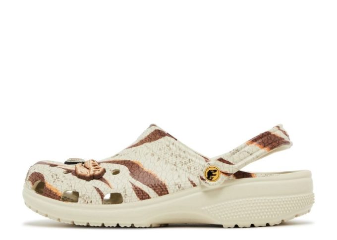 Jurassic World x Classic Clog “Bone” Jurassic World x Classic Clog “Bone”