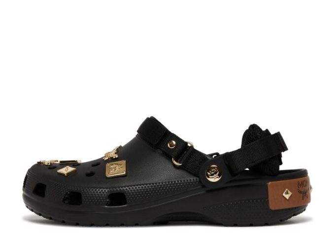 MCM x Classic Clog “Mini Fanny Pack – Black” MCM x Classic Clog “Mini Fanny Pack – Black”