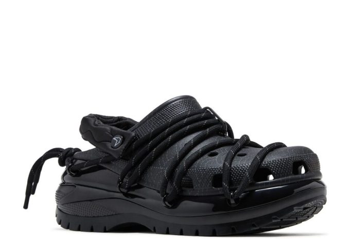 Rauw Alejandro x Mega Crush Clog “Black”