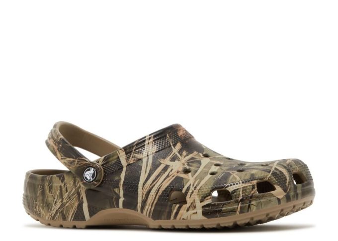 Realtree x Classic Clog V2 “Max-4 HD Camouflage”