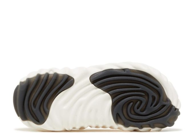 Salehe Bembury x Pollex Clog “Wear Test Sample” Paris Fashion Week Exclusive” Salehe Bembury x Pollex Clog “Wear Test Sample” Paris Fashion Week Exclusive”