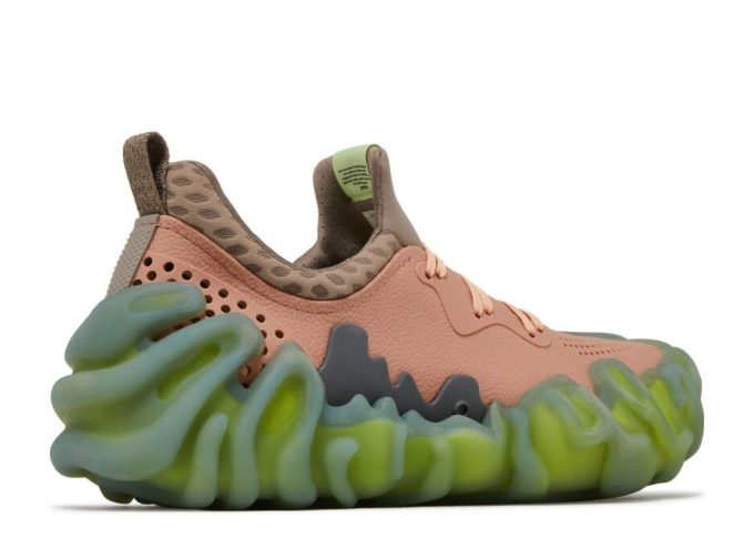 Salehe Bembury x Pollex Juniper “Guava”